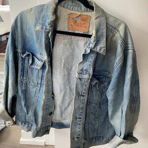 Levi's jean jacket
